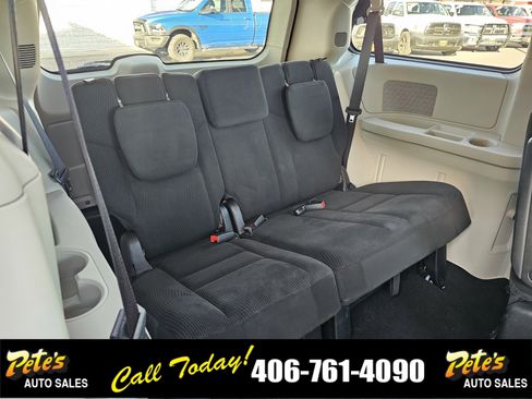 Used 2016 Dodge Grand Caravan SE w/ Quick Order Package 29E SE image 14