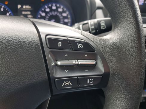 Used 2022 Hyundai Kona SEL image 18