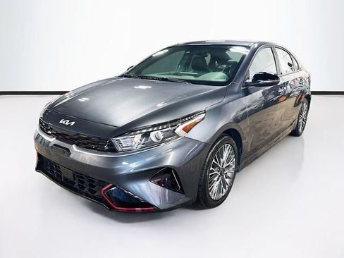 Used 2024 Kia Forte GT-Line w/ GT-Line Premium Package FWD image 3