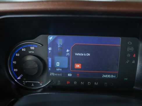 Used 2023 Ford Bronco Outer Banks image 16