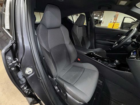 Used 2022 Toyota C-HR Nightshade FWD image 16