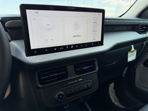 New 2025 Ford Maverick XLT w/ XLT Luxury Package image 38