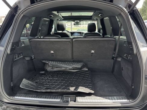 Used 2021 Mercedes-Benz GLS 450 4MATIC image 7