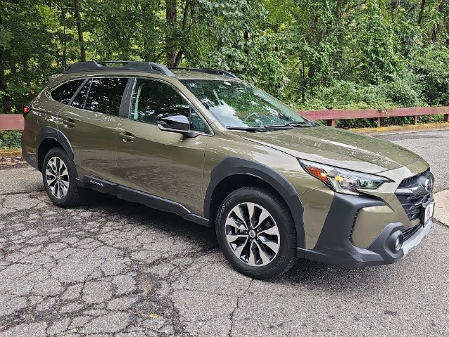 Certified 2024 Subaru Outback Limited AWD/4WD image 1