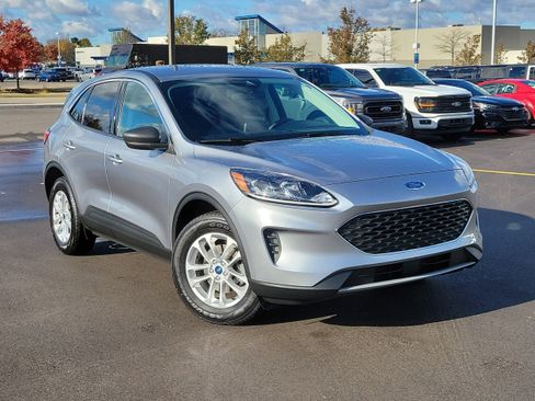 Certified 2022 Ford Escape SE w/ Convenience Package image 33