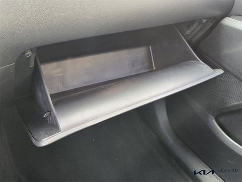 Certified 2022 Kia Sorento S image 22