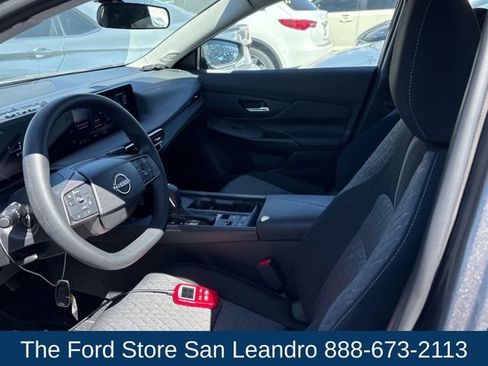 Used 2026 Nissan Sentra SV w/ Floor Mat Package FWD image 15