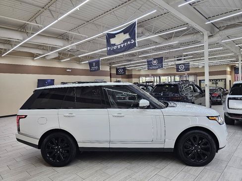 Used 2017 Land Rover Range Rover HSE AWD/4WD image 5