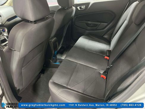 Used 2015 Ford Fiesta SE image 14