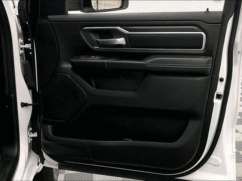 Used 2025 RAM 1500 Big Horn AWD/4WD image 21