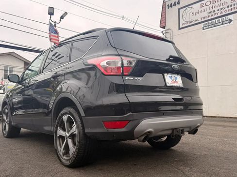 Used 2018 Ford Escape SEL AWD/4WD image 8