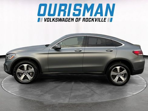 Used 2022 Mercedes-Benz GLC 300 4MATIC Coupe image 3
