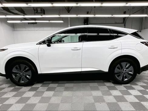 Used 2025 Nissan Murano SL w/ Cargo Package AWD/4WD image 14