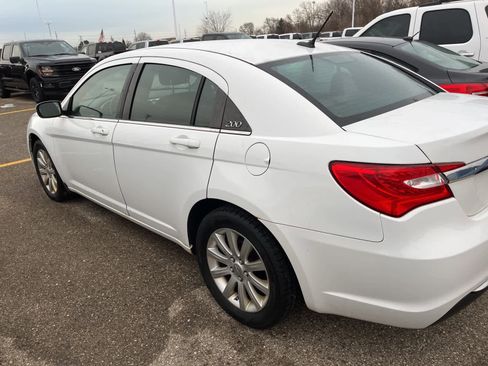 Used 2013 Chrysler 200 Touring image 11