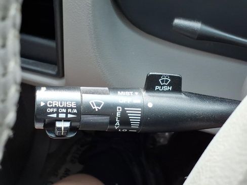 Used 1996 Chevrolet Impala SS RWD image 19