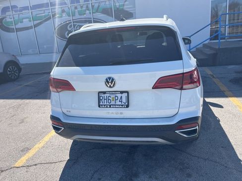 Used 2022 Volkswagen Taos SE image 5