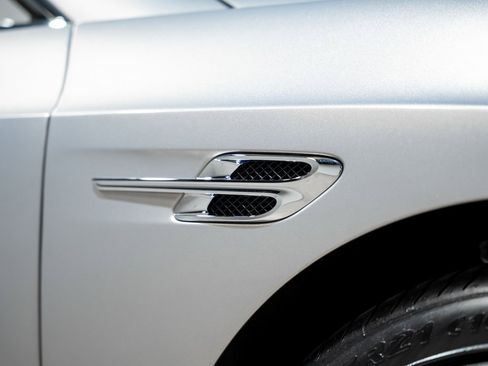 Used 2017 Bentley Continental GT image 24