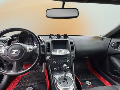 Used 2014 Nissan 370Z Touring w/ Sport Package RWD image 13