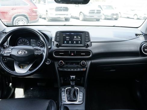 Used 2021 Hyundai Kona Limited FWD image 26