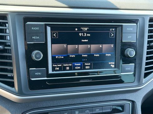 Used 2021 Volkswagen Atlas Cross Sport S FWD image 11