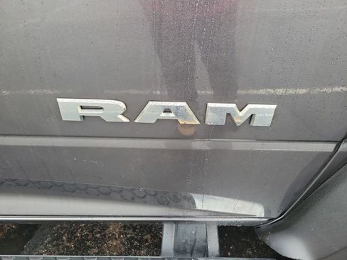 Used 2020 RAM 5500 Tradesman w/ Chrome Appearance Group image 23