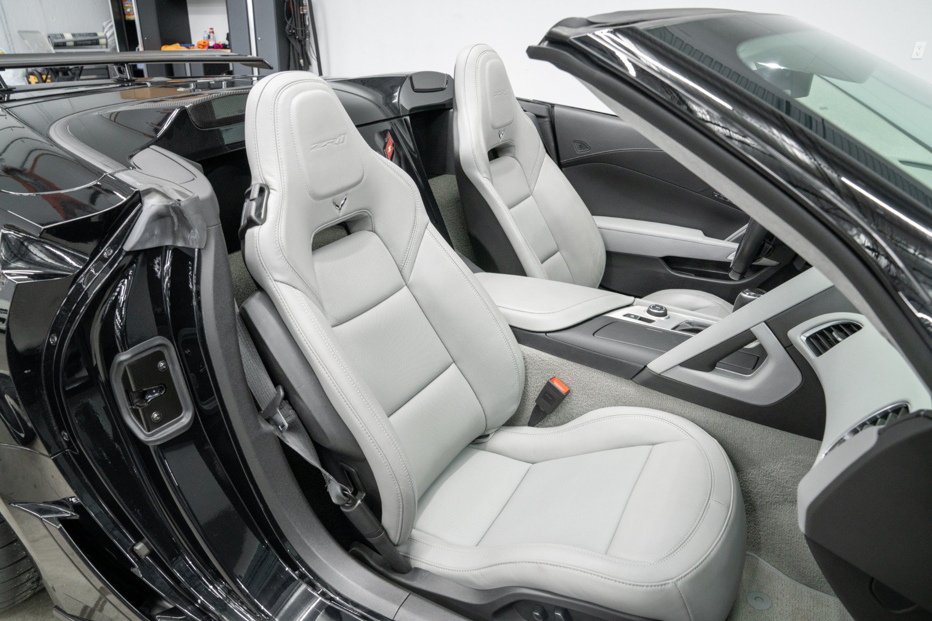 Used 2019 Chevrolet Corvette ZR1 RWD image 21