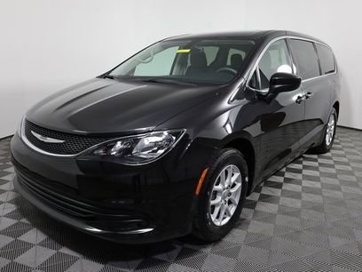 Used 2017 Chrysler Pacifica Touring