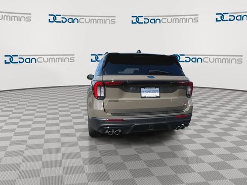 New 2026 Ford Explorer ST w/ Sun And Sound Package AWD/4WD image 7