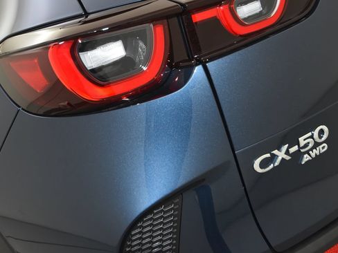 New 2026 MAZDA CX-50 AWD 2.5 Hybrid w/ Premium Pkg image 37