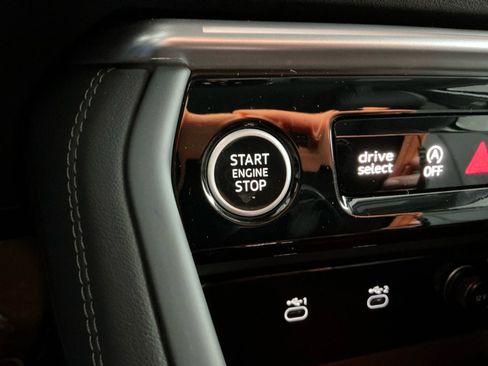 New 2025 Audi Q5 Premium Plus image 19