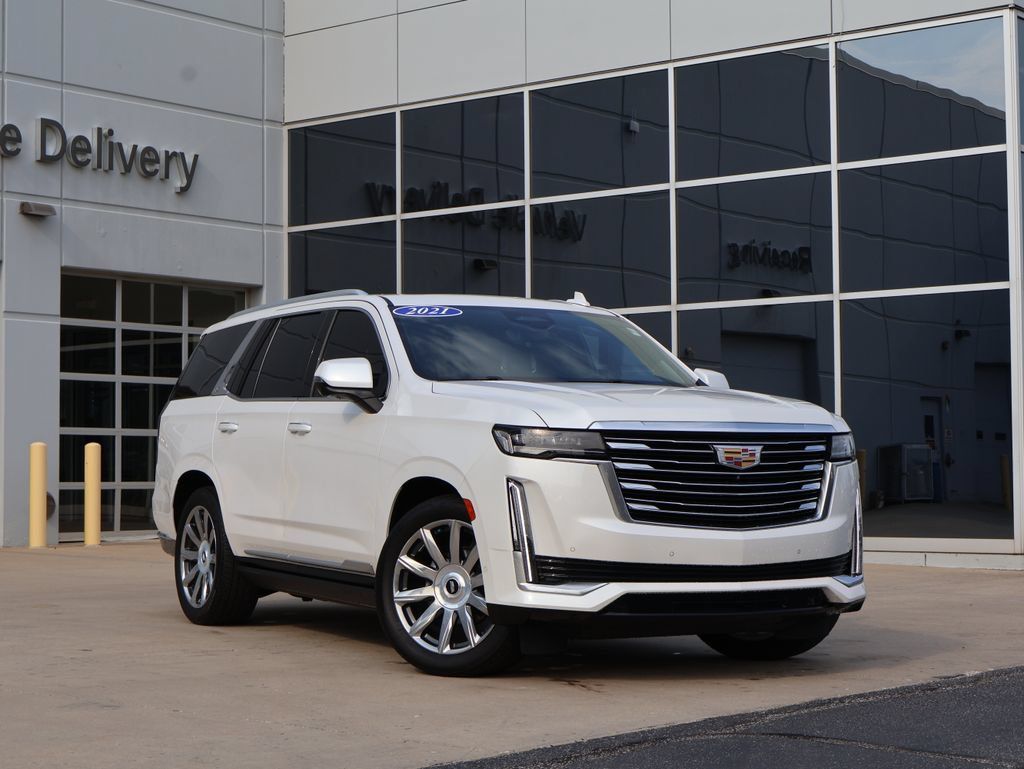 Used 2021 Cadillac Escalade Premium Luxury Platinum w/ Heavy-Duty Trailer Package AWD/4WD image 1