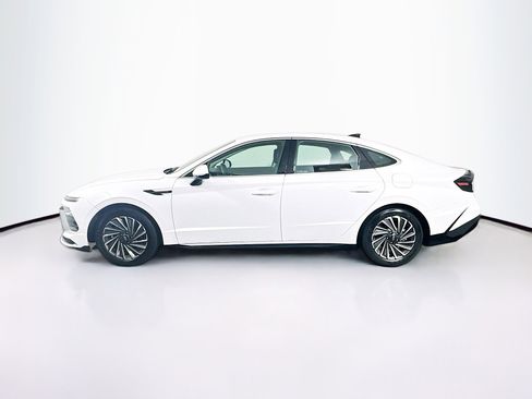 Used 2025 Hyundai Sonata SEL image 4
