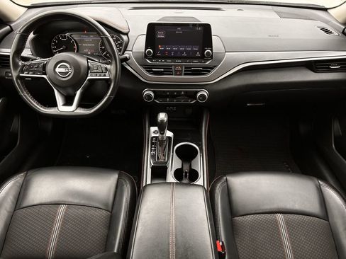 Used 2024 Nissan Altima 2.5 SR image 12