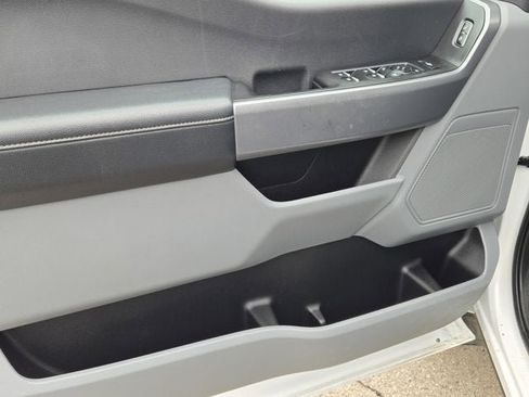 Used 2024 Ford F350 XLT w/ FX4 Off-Road Package image 19