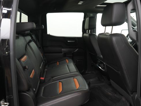 Used 2020 GMC Sierra 1500 AT4 w/ AT4 Premium Package AWD/4WD image 12
