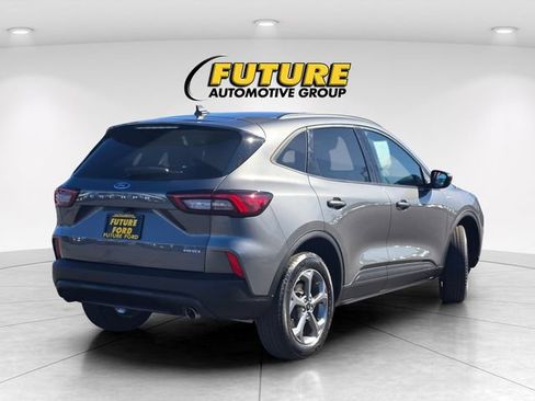 Used 2025 Ford Escape ST-Line AWD/4WD image 4