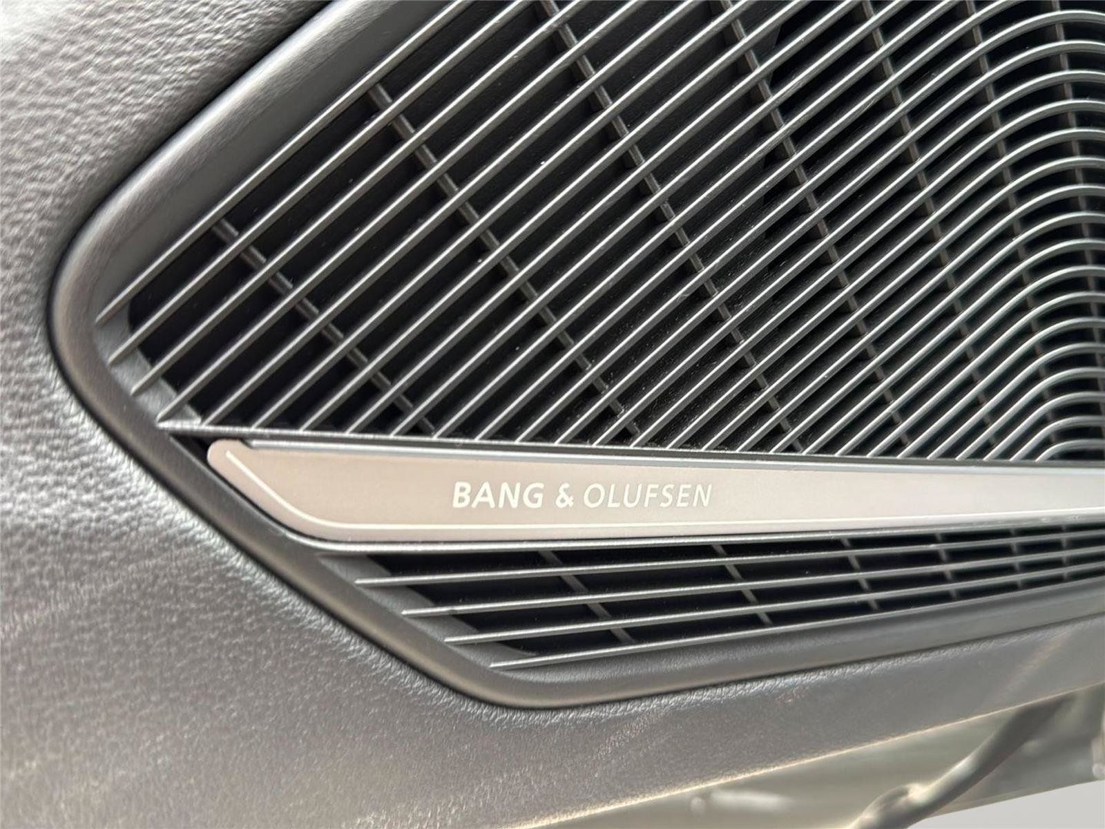 Used 2024 Audi A5 2.0T Premium Plus AWD/4WD image 11