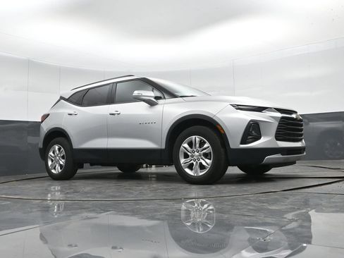 Used 2021 Chevrolet Blazer LT image 36