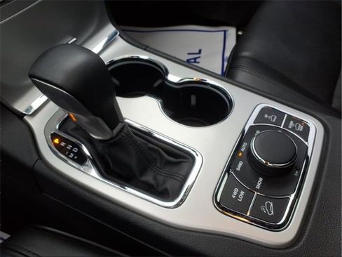 Used 2016 Jeep Grand Cherokee High Altitude image 20