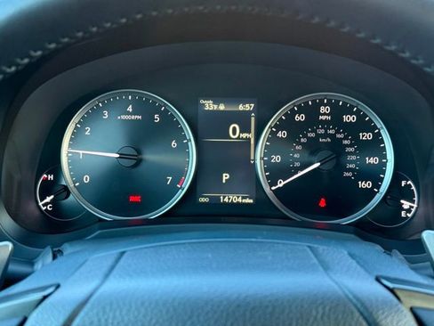 Certified 2024 Lexus IS 300 F Sport image 17