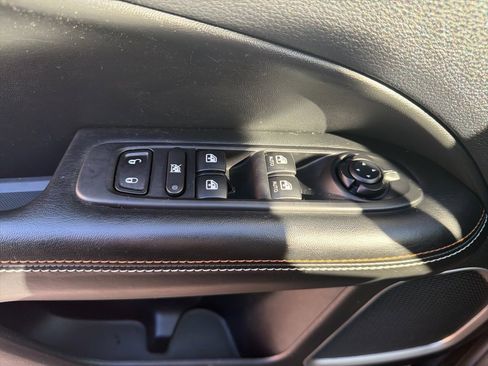 Used 2020 Jeep Compass Latitude w/ Cold Weather Group image 31