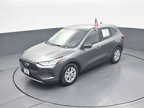 Used 2025 Ford Escape Active FWD image 27