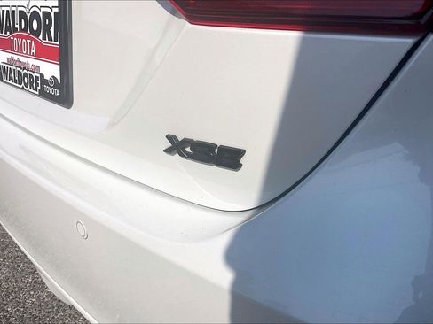 Used 2024 Toyota Camry XSE w/ Navigation Package image 10