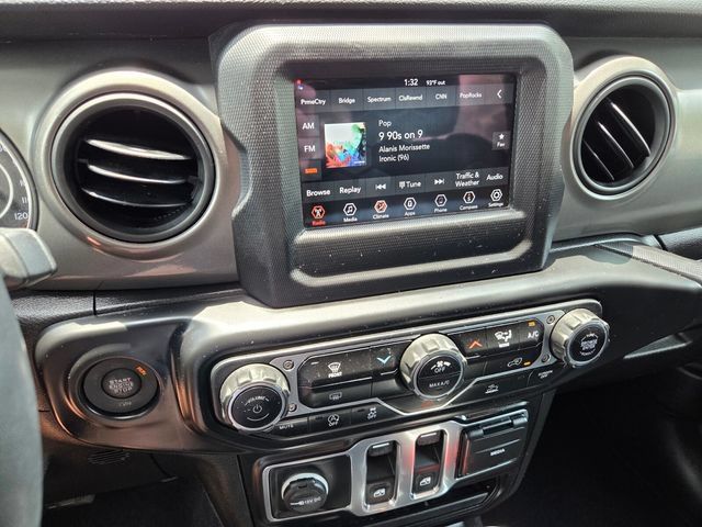 Certified 2023 Jeep Wrangler Sport AWD/4WD image 19