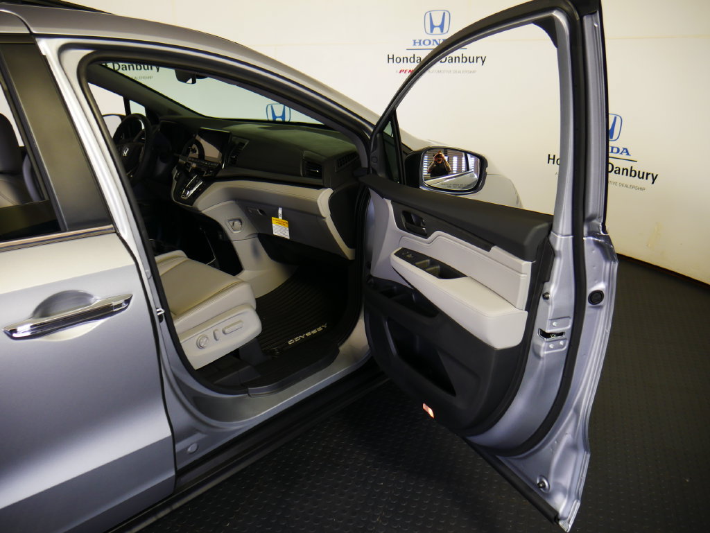 New 2027 Honda Odyssey EX-L image 7