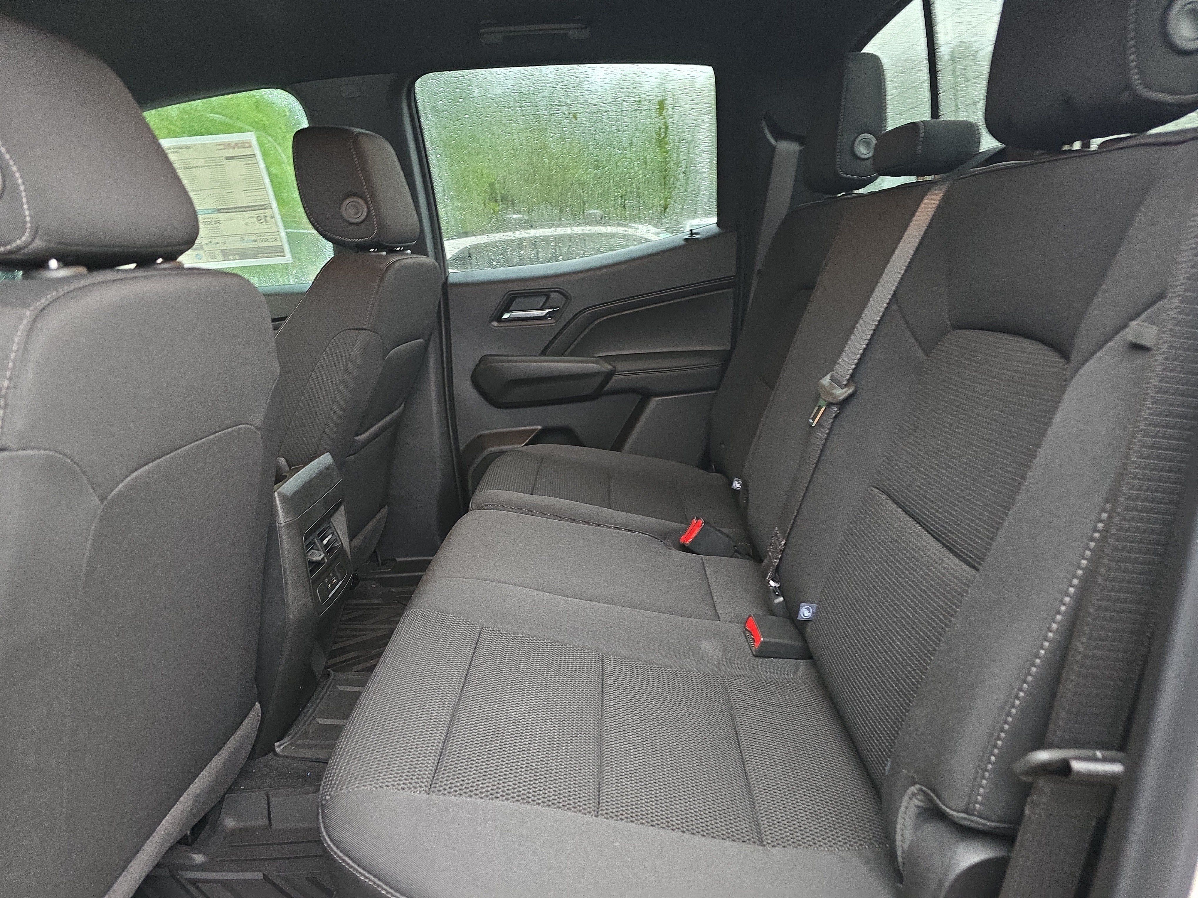 New 2026 GMC Canyon Elevation w/ Convenience Package AWD/4WD image 11