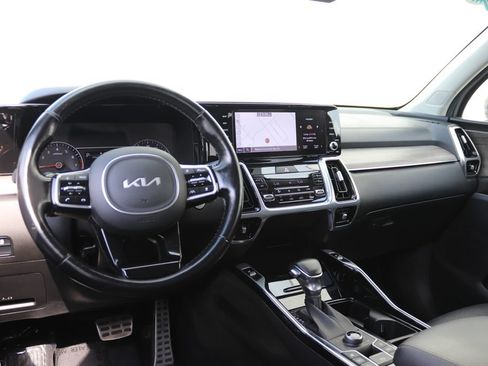 Used 2023 Kia Sorento X-Line EX AWD/4WD image 3