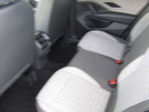 New 2026 Volkswagen Tiguan S AWD/4WD image 18