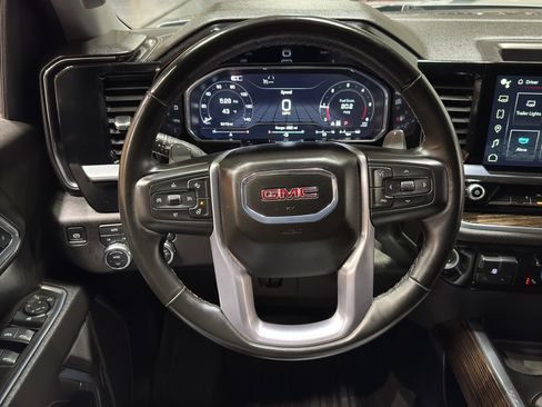 Used 2025 GMC Sierra 1500 Elevation w/ LPO, Elevation Black Package image 25