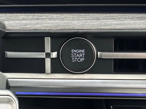 Used 2025 Hyundai Santa Fe Calligraphy image 54